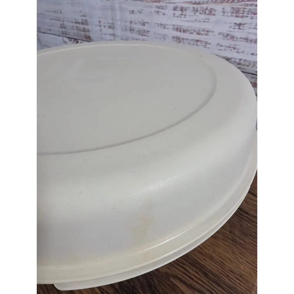 Vintage Tupperware Divided Serving Tray Relish Snack Tray W/Lid Almond 6 USA